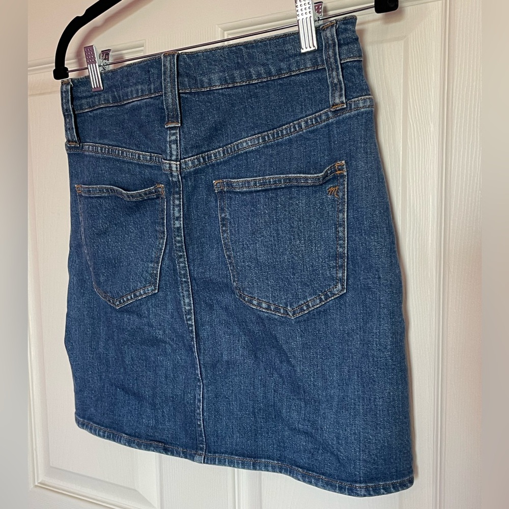 Madewell denim skirt - Picture 2 of 3
